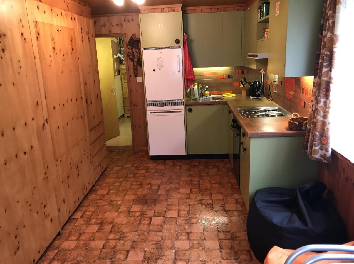 Ferienwohnung Im Chalet Boubou Wiler Екстер'єр фото